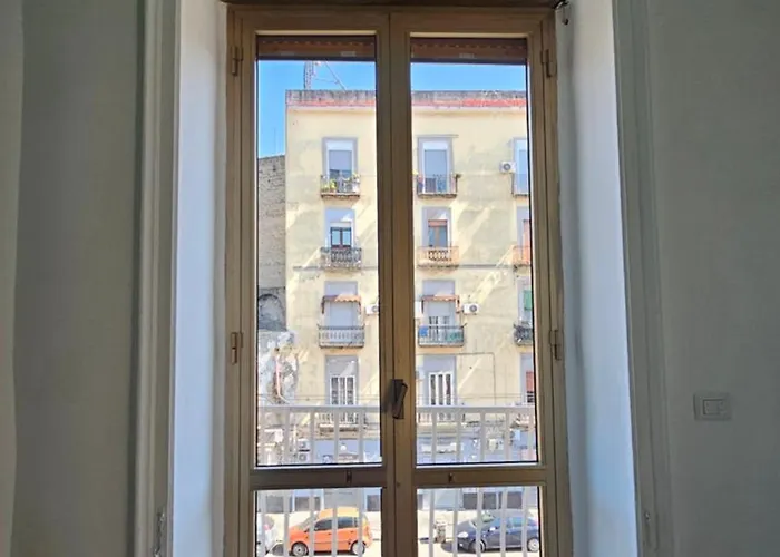 4 Balconi A Carlo Iii & Garage Napoli