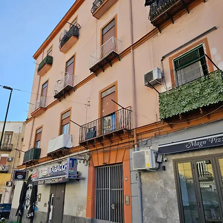 Apartmán 4 Balconi A Carlo Iii Neapol